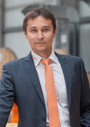 Александр Сотников, бренд-менеджер LAPP