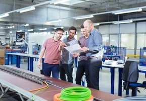 Решения для кабельных цепей