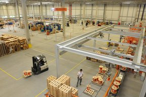 В Людвигсбурге открылся новый ультрасовременный сервисно-логистический центр Lapp Group В Людвигсбурге открылся новый ультрасовременный сервисно-логистический центр Lapp Group